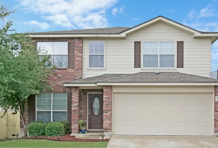 Two-story investment home in New Braunfels, Texas